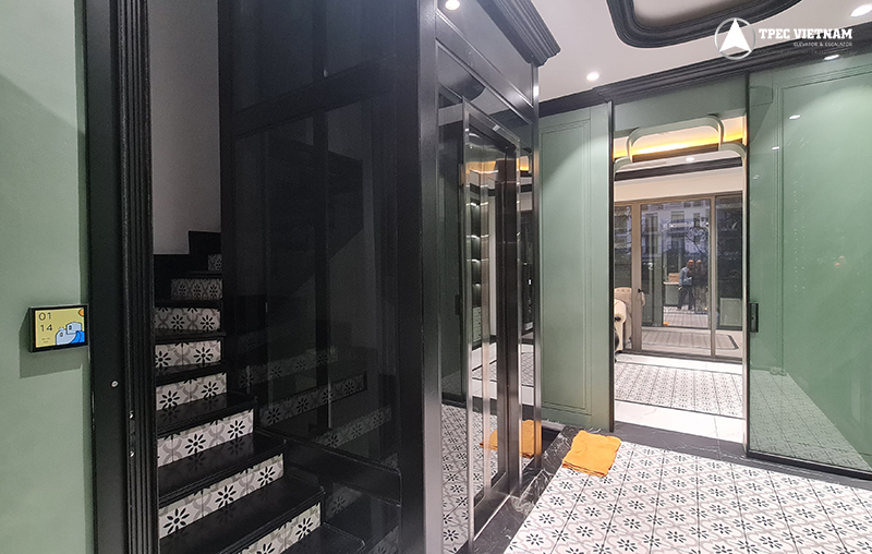 Ngôi nhà tiện nghi khi lắp thang máy