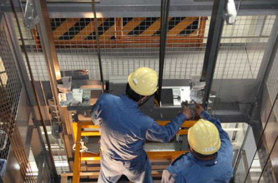 Một số vấn đề cần lưu ý khi lắp đặt thang máy gia đình