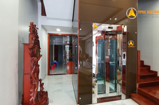 Thi công ốp vách kính thang máy chọn loại nào? giá bao nhiêu?