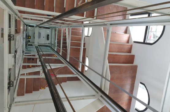 Khung thép thang máy {Chấn bắt ốc, Sơn tĩnh điện}