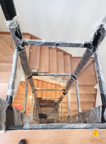 khung thép chấn định hình sơn tĩnh điện chính xác