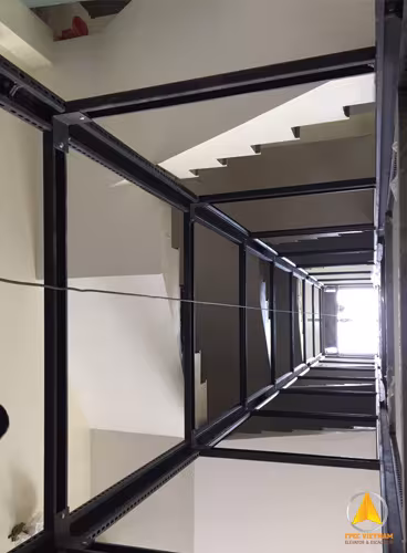 khung thép chấn định hình sơn tĩnh điện màu cát cháy