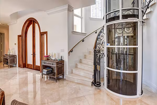 Lựa chọn thang máy gia đình