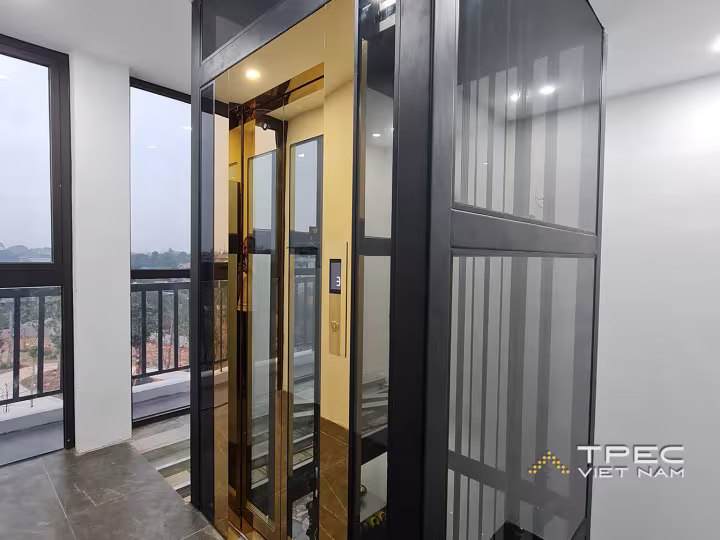 Dự án thang máy kính 630kg-cabin-vang-son-tay