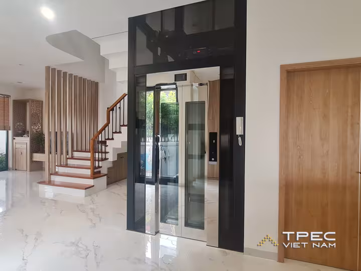 Thang máy kính - TPEC