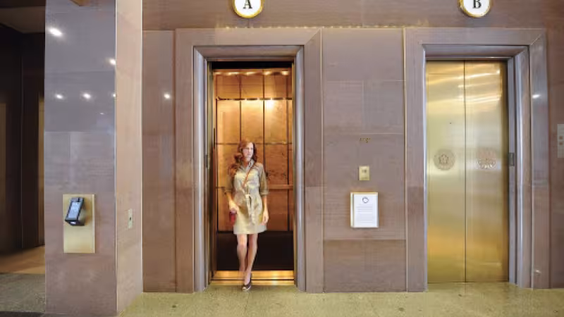 Hướng dẫn sử dụng thang máy