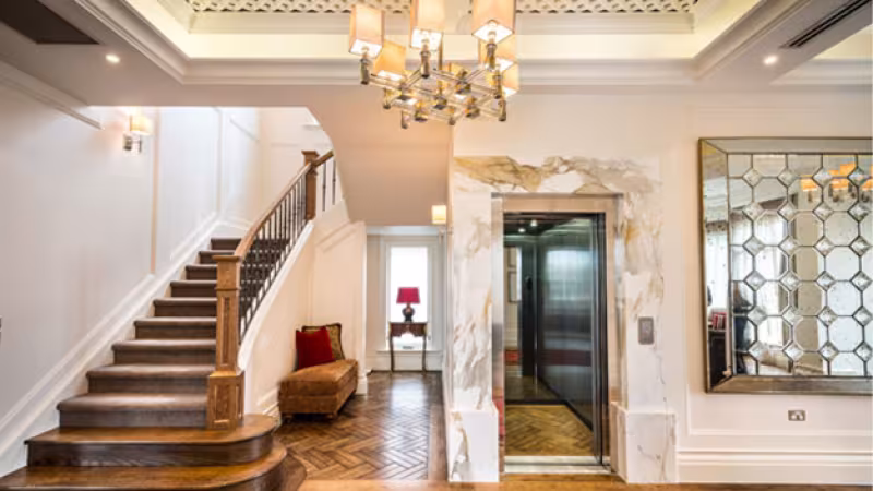 Có nên lắp đặt thang máy trong gia đình