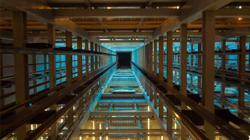 Khung thép hình cho thang máy dùng U I V H Hộp