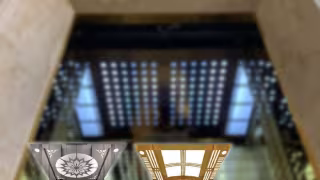 Mẫu trần giả thang máy